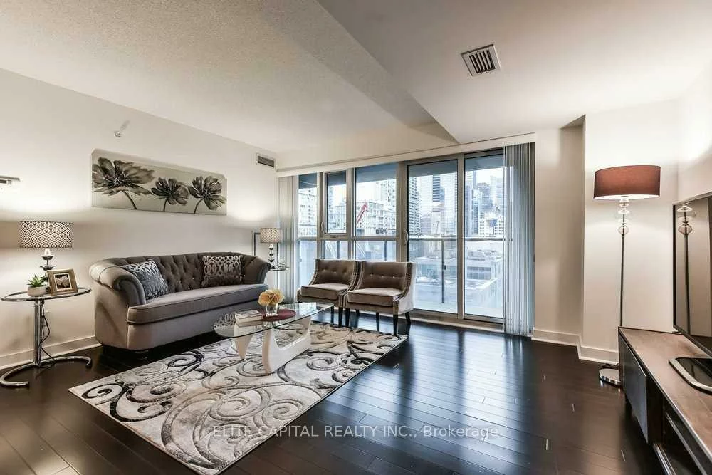295, Adelaide, Waterfront Communities C1, Toronto