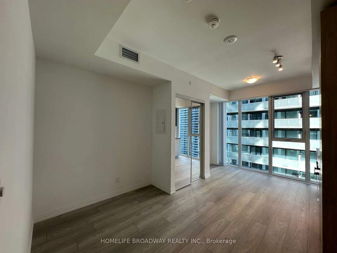400, King, Waterfront Communities C1, Toronto