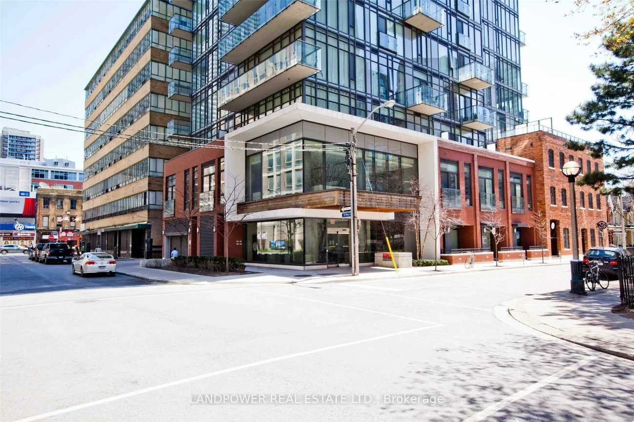 75, St. Nicholas, Bay Street Corridor, Toronto