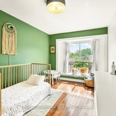 40, Dundalk, Dorset Park, Toronto