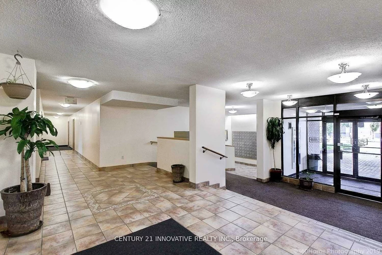 10, Tapscott, Malvern, Toronto