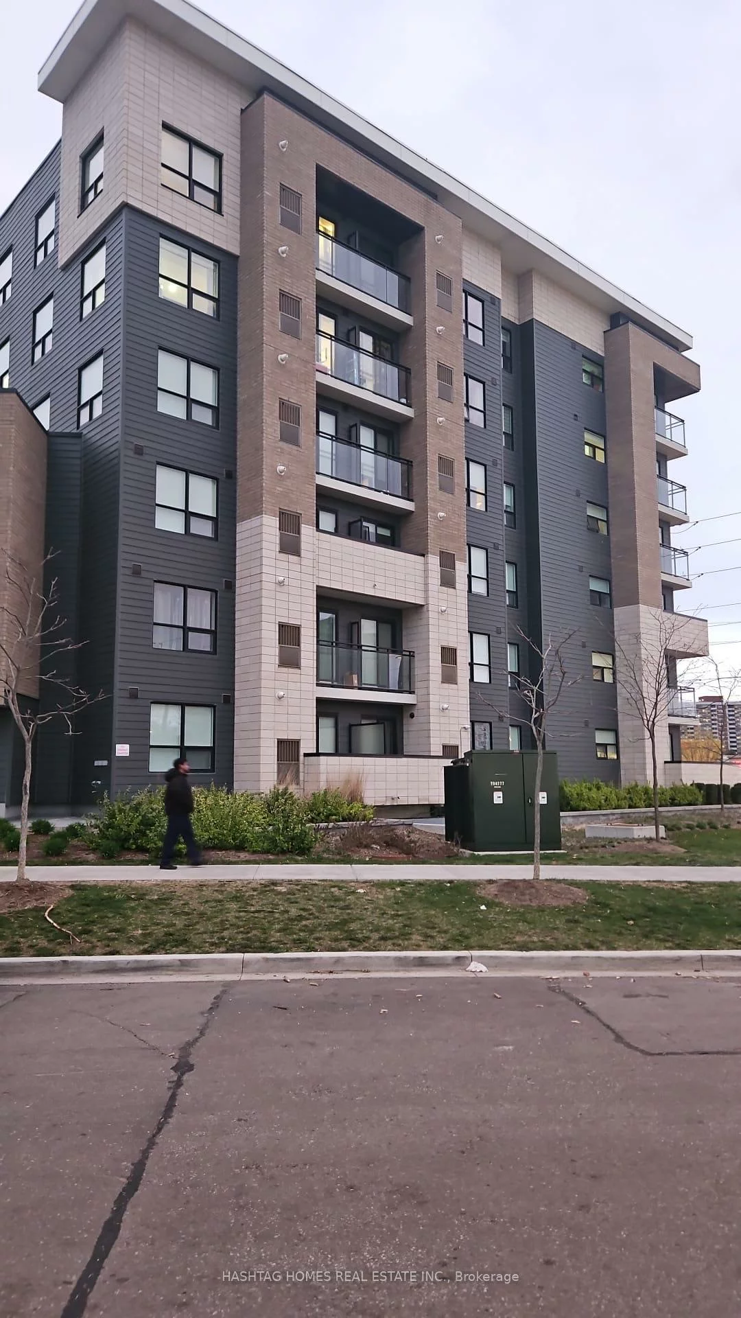 1, Falaise, West Hill, Toronto