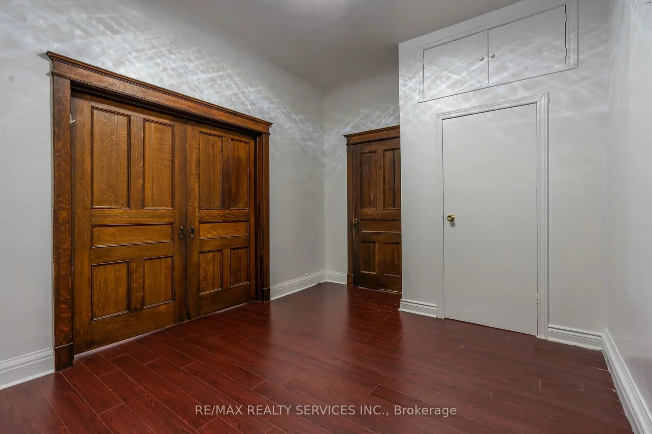 306, Greenwood, South Riverdale, Toronto
