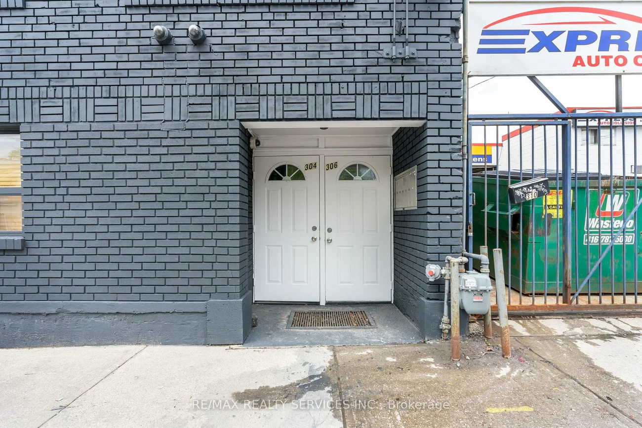 306, Greenwood, South Riverdale, Toronto