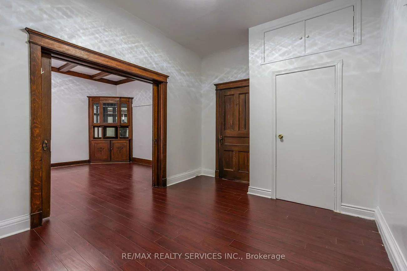 306, Greenwood, South Riverdale, Toronto