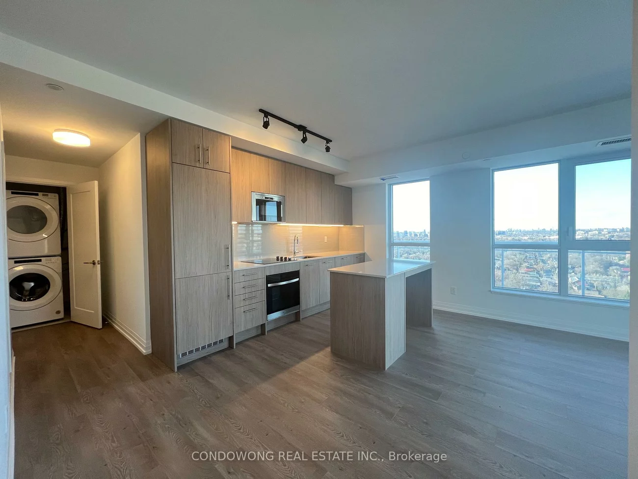 286, Main, East End-Danforth, Toronto