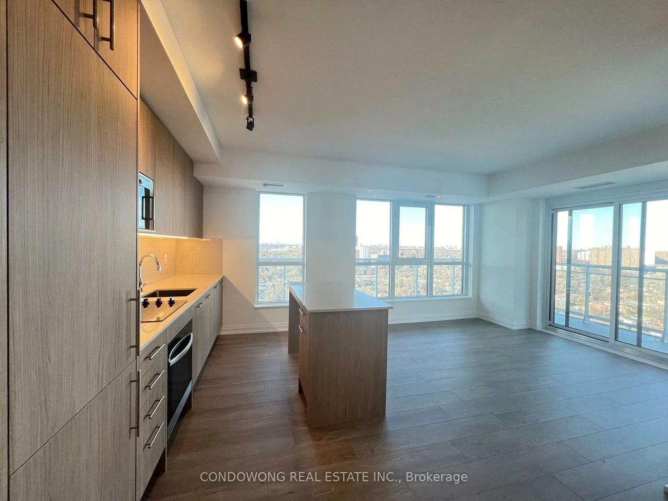 286, Main, East End-Danforth, Toronto
