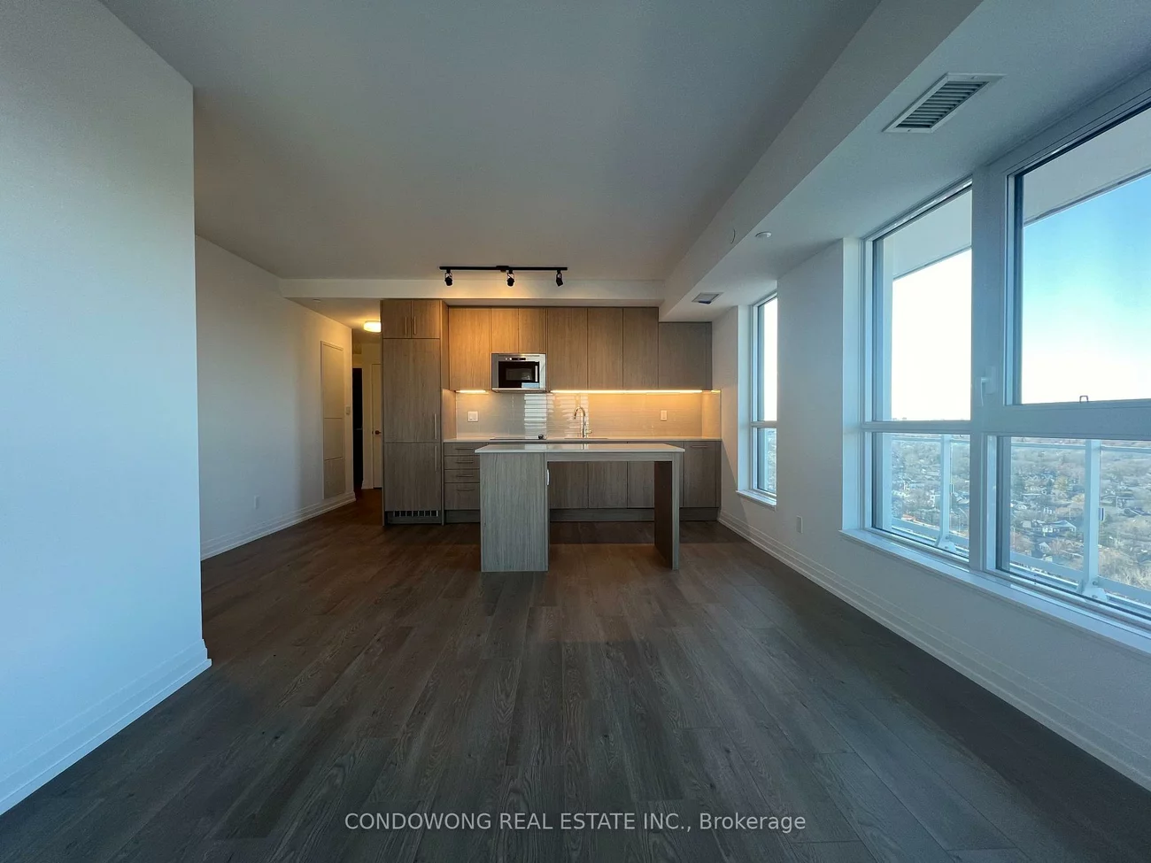 286, Main, East End-Danforth, Toronto
