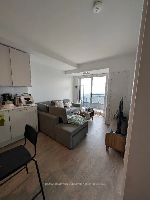 286, Main, East End-Danforth, Toronto