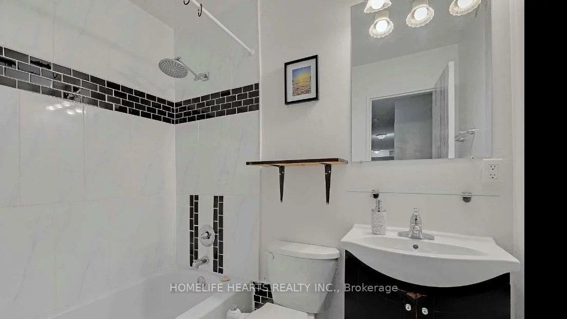 100, Dundalk, Dorset Park, Toronto
