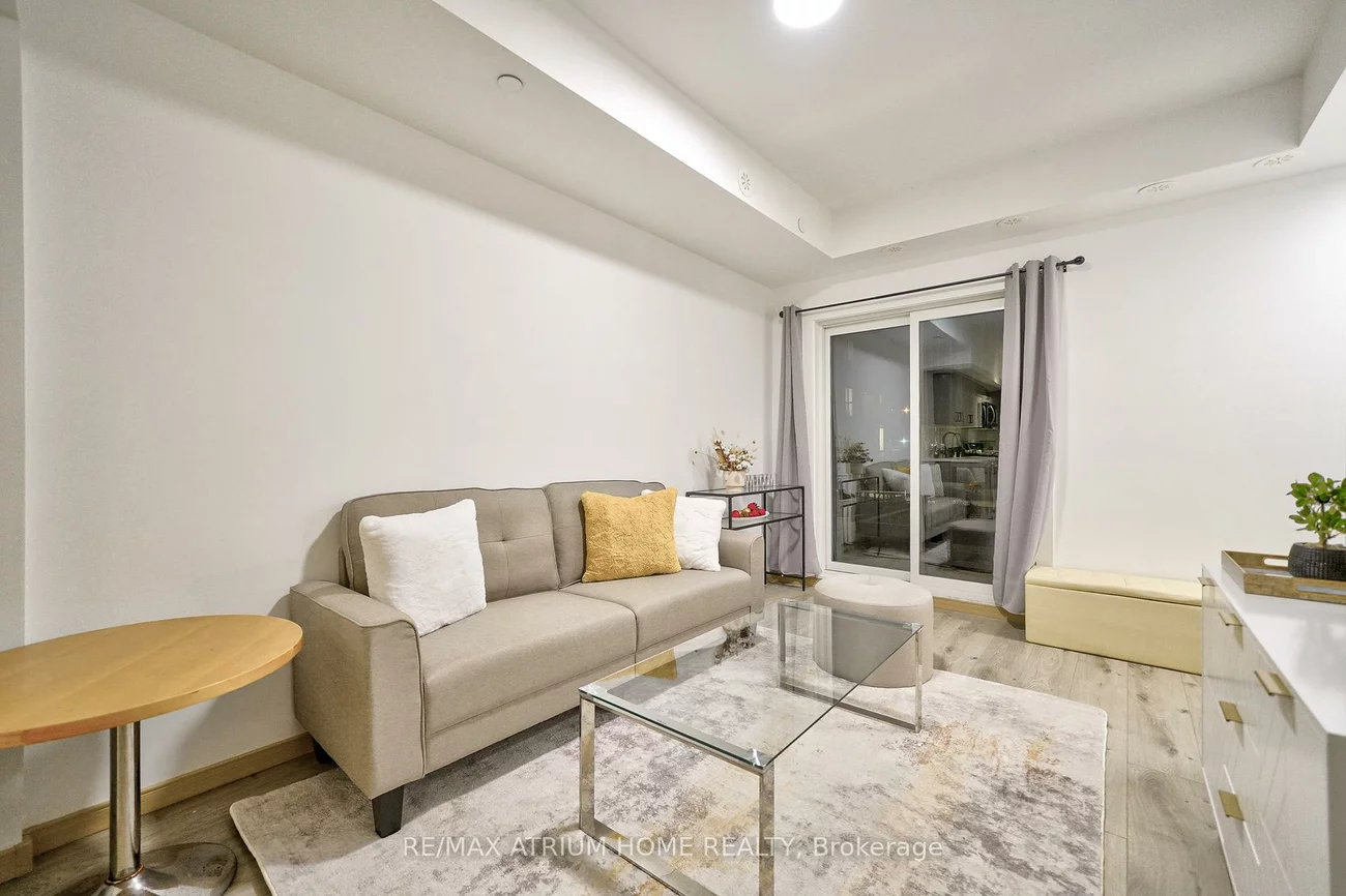 3425, Sheppard, Tam O'Shanter-Sullivan, Toronto