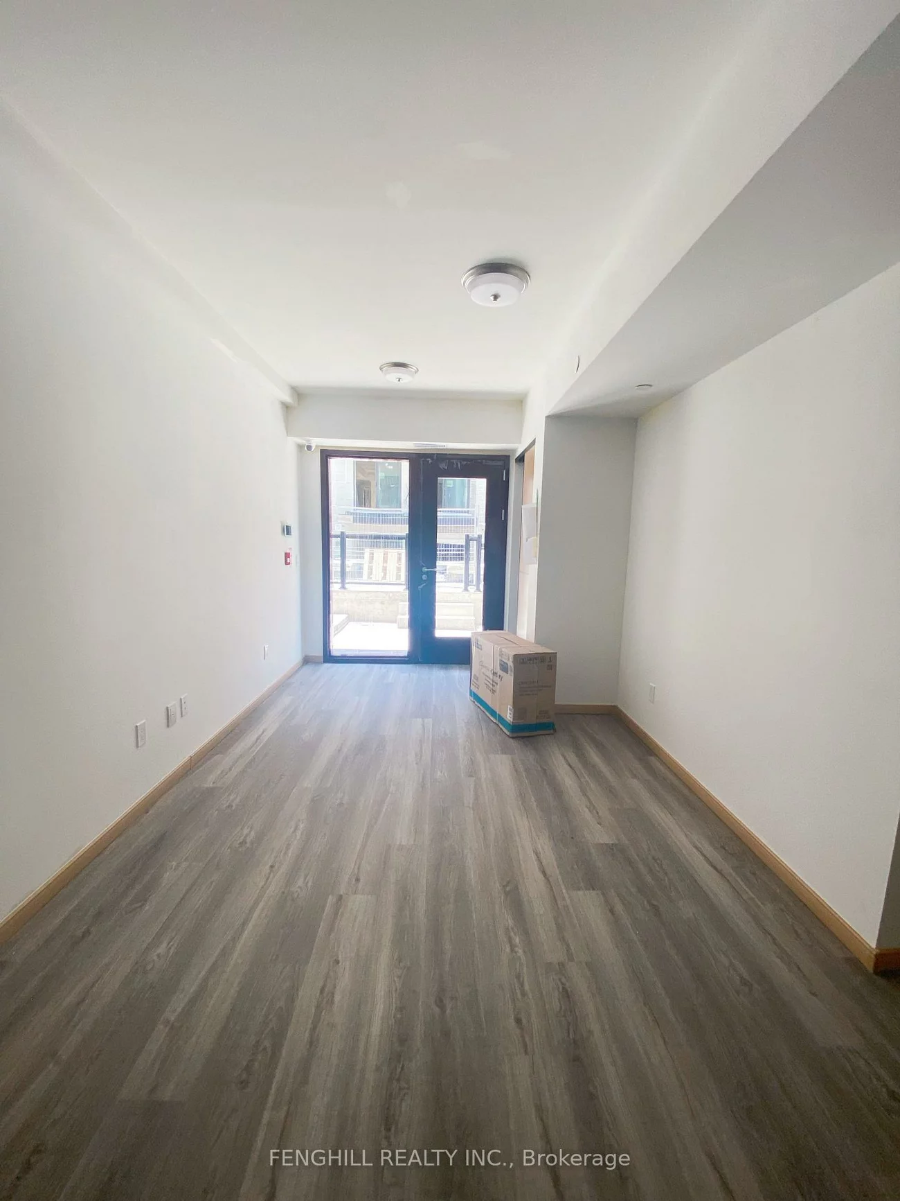 60, Morecambe, L'Amoreaux, Toronto