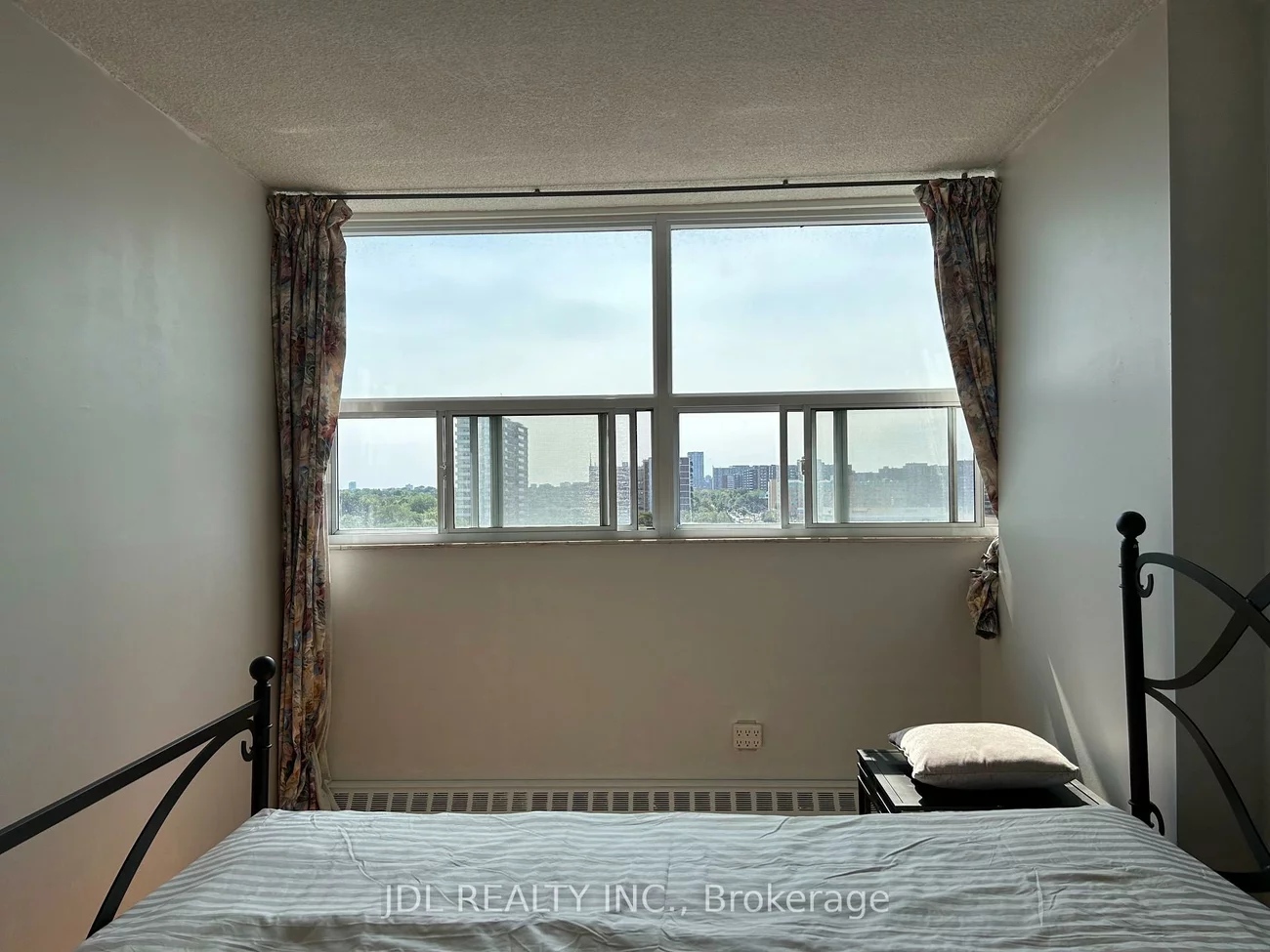 4091, Sheppard Ave. East, Agincourt South-Malvern West, Toronto