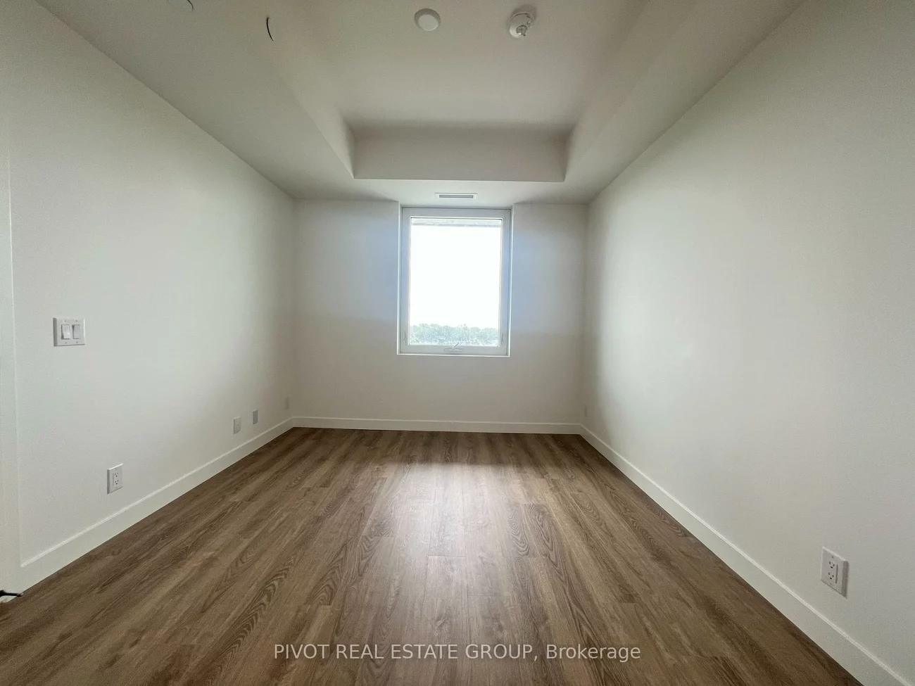 1050, Eastern, The Beaches, Toronto