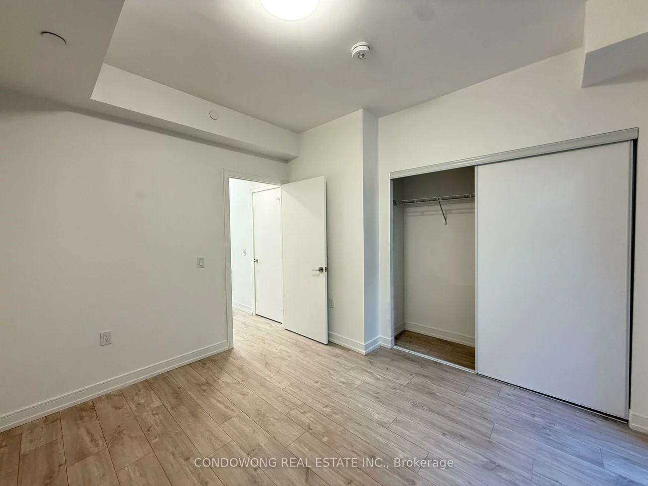 168, Clonmore, Birchcliffe-Cliffside, Toronto