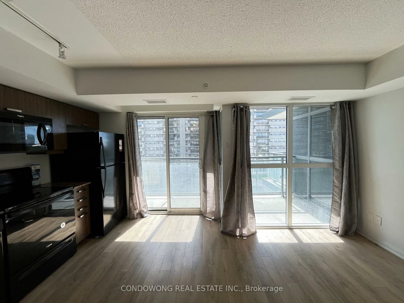 30, Meadowglen, Woburn, Toronto