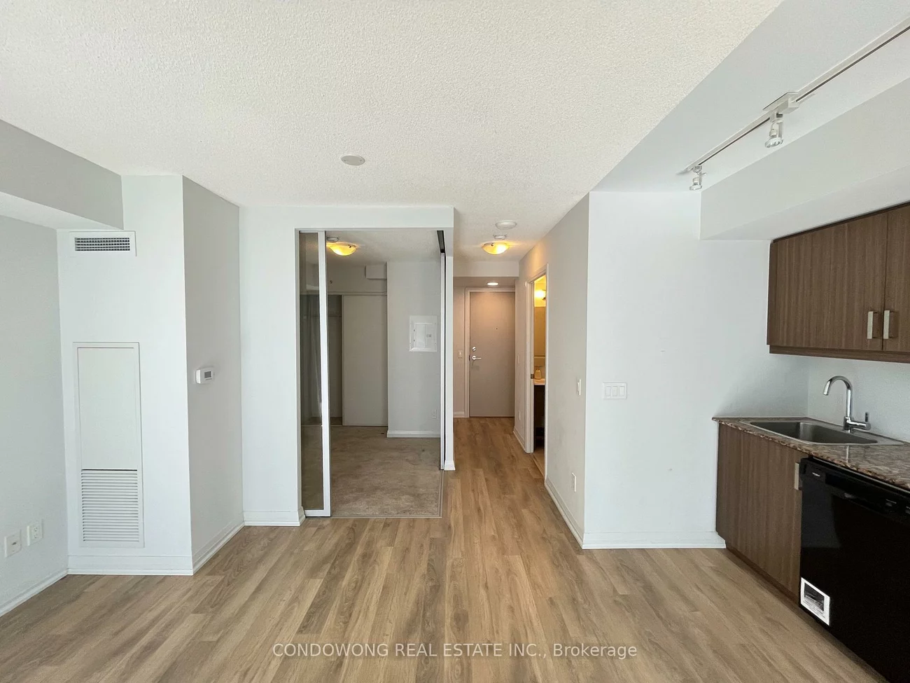 30, Meadowglen, Woburn, Toronto