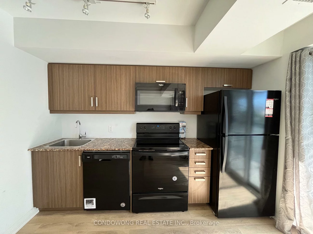 30, Meadowglen, Woburn, Toronto