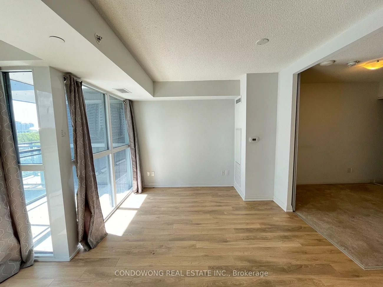 30, Meadowglen, Woburn, Toronto