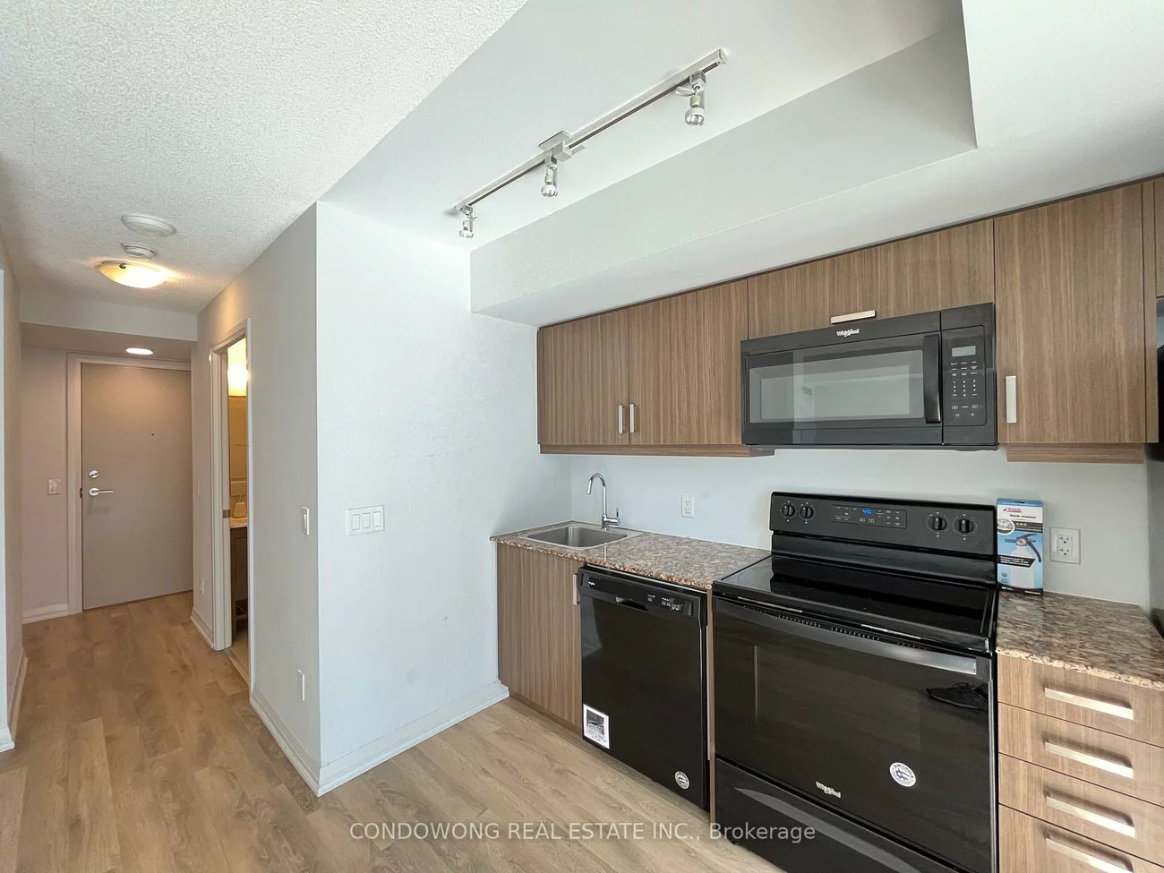 30, Meadowglen, Woburn, Toronto