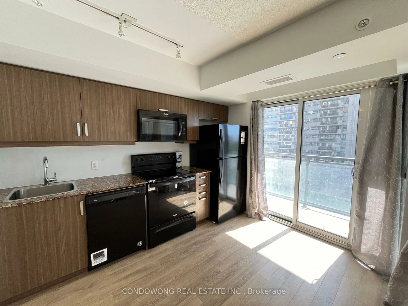 30, Meadowglen, Woburn, Toronto