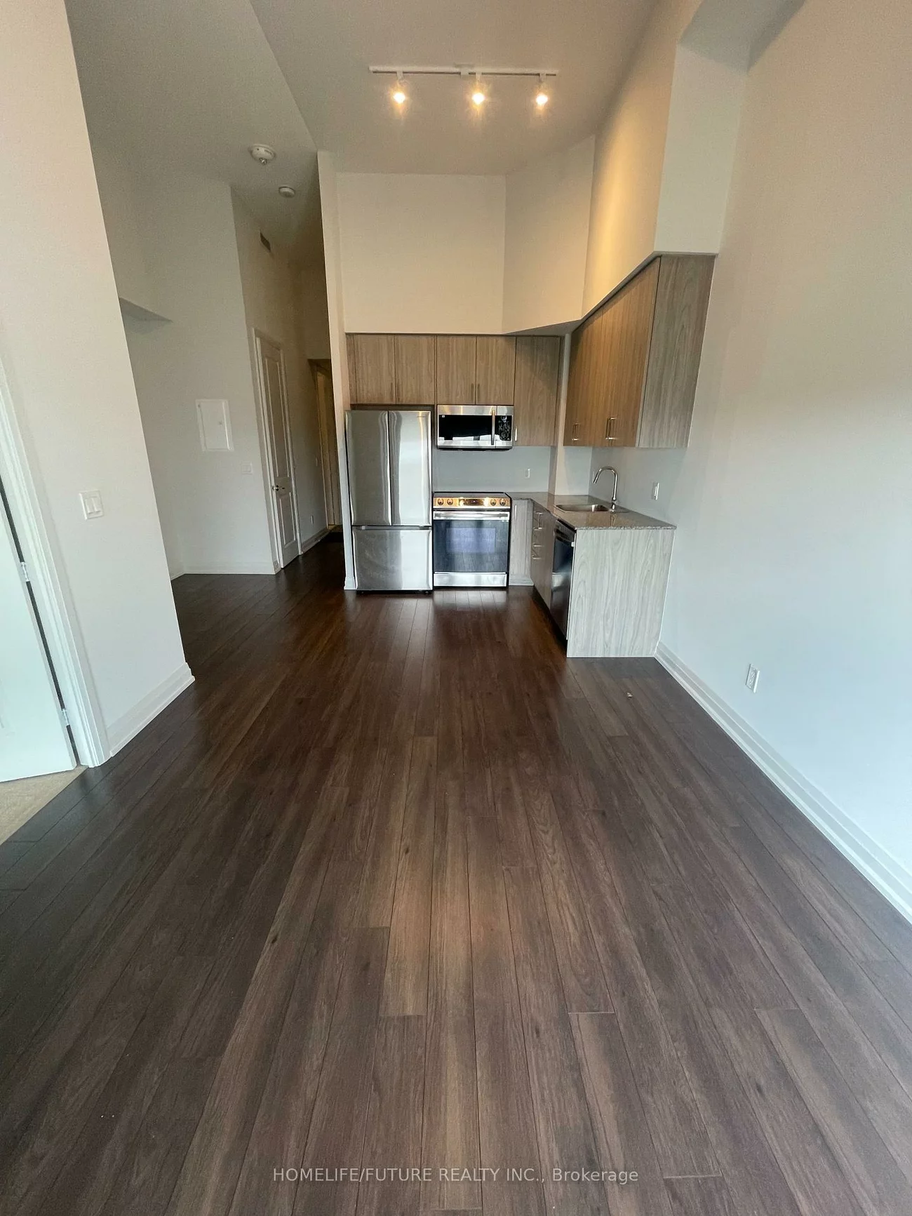 20, Meadowglen, Woburn, Toronto