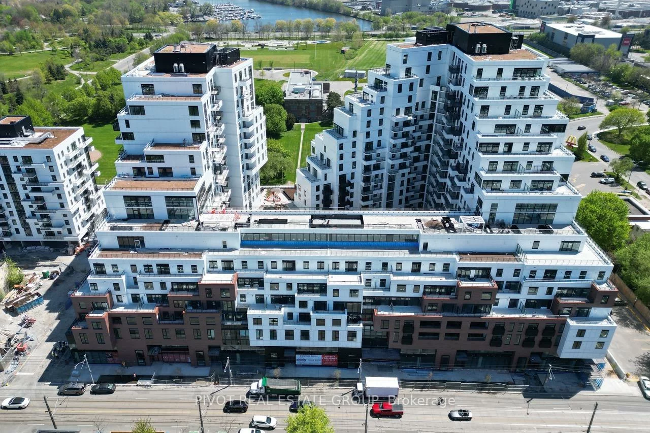1050, Eastern, The Beaches, Toronto
