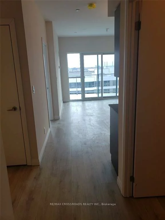 2152, Lawrence, Wexford-Maryvale, Toronto