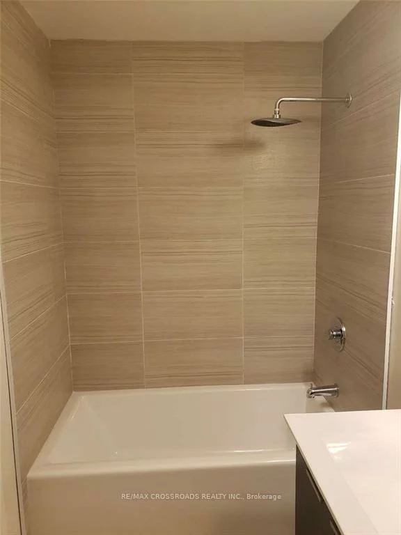2152, Lawrence, Wexford-Maryvale, Toronto