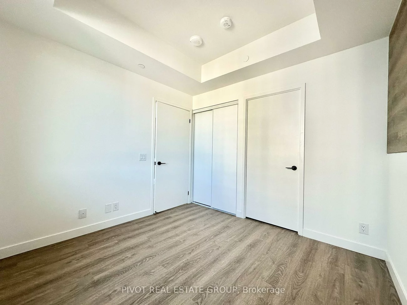 1050, Eastern, The Beaches, Toronto
