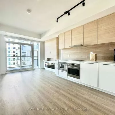 1050, Eastern, The Beaches, Toronto
