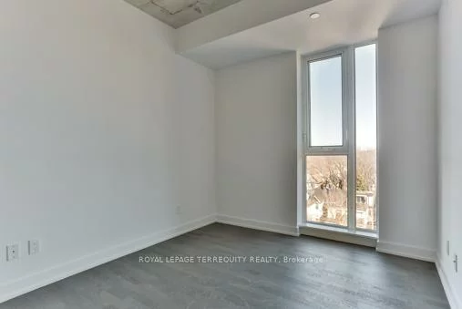 1238, Dundas, South Riverdale, Toronto