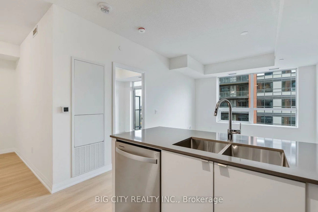3260, Sheppard, Tam O'Shanter-Sullivan, Toronto
