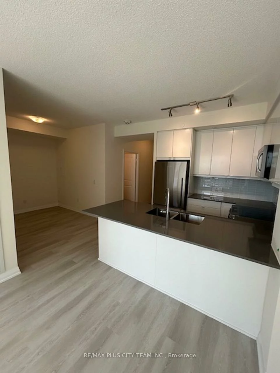 3260, Sheppard, Tam O'Shanter-Sullivan, Toronto