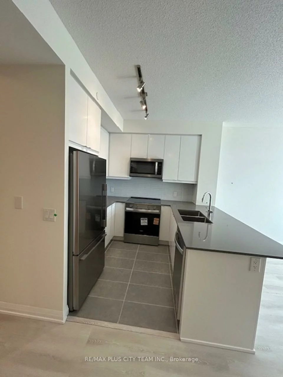 3260, Sheppard, Tam O'Shanter-Sullivan, Toronto