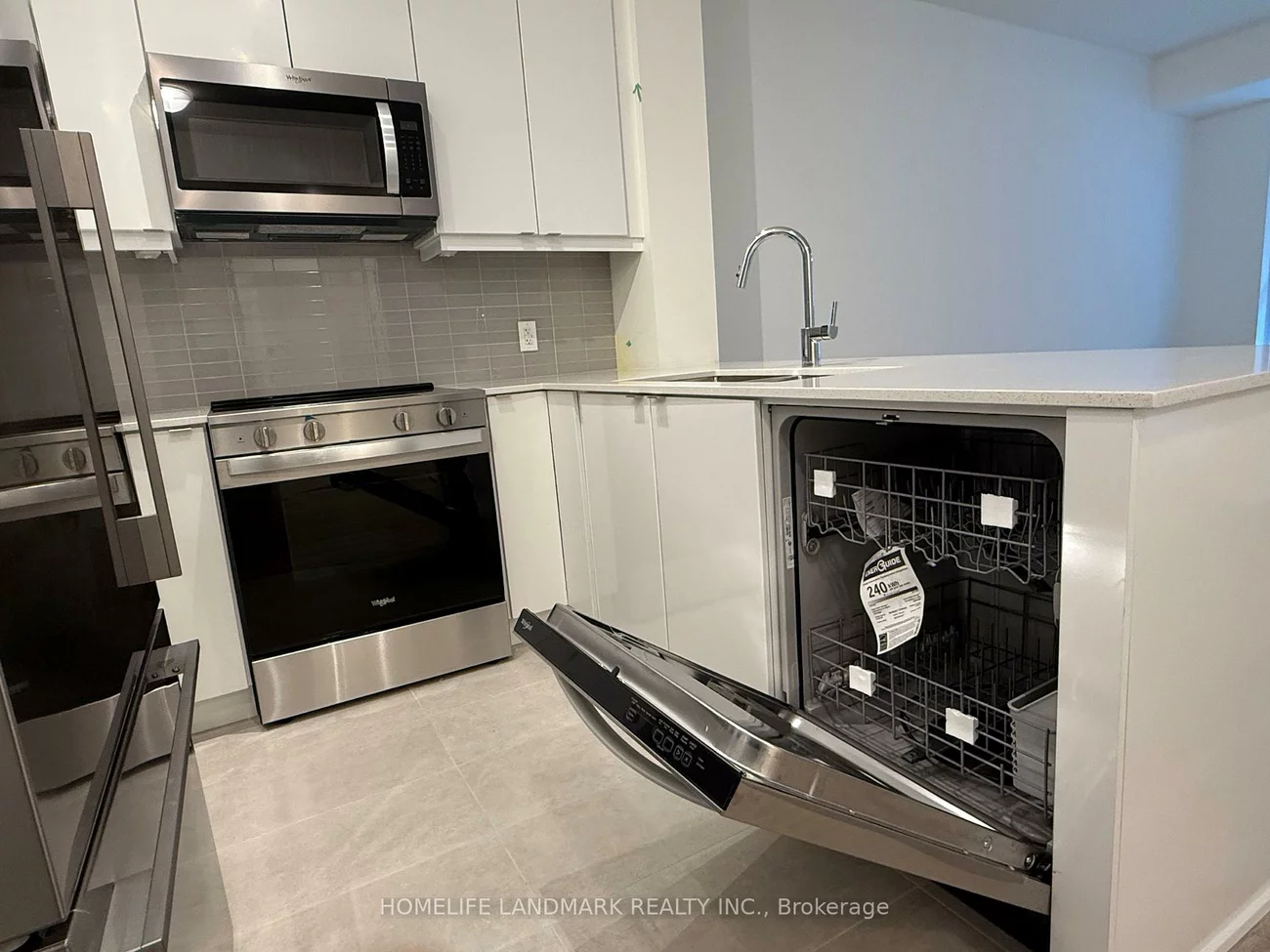 3270, Sheppard, Tam O'Shanter-Sullivan, Toronto