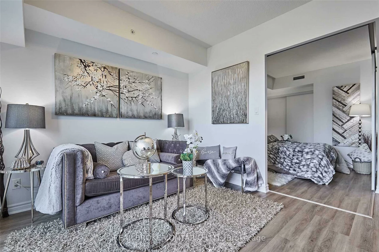 1, Falaise, West Hill, Toronto