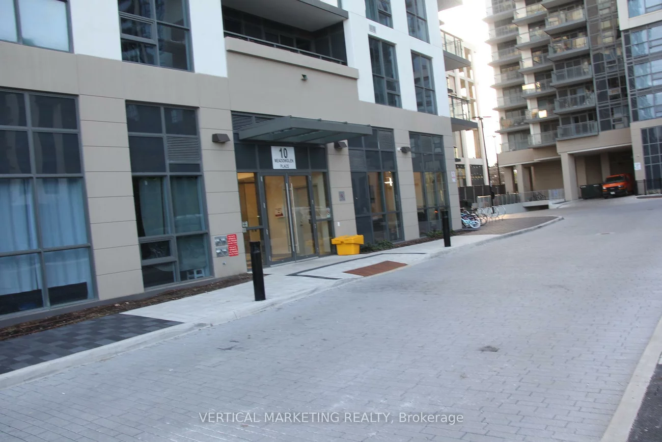 10, Meadowglen, Woburn, Toronto