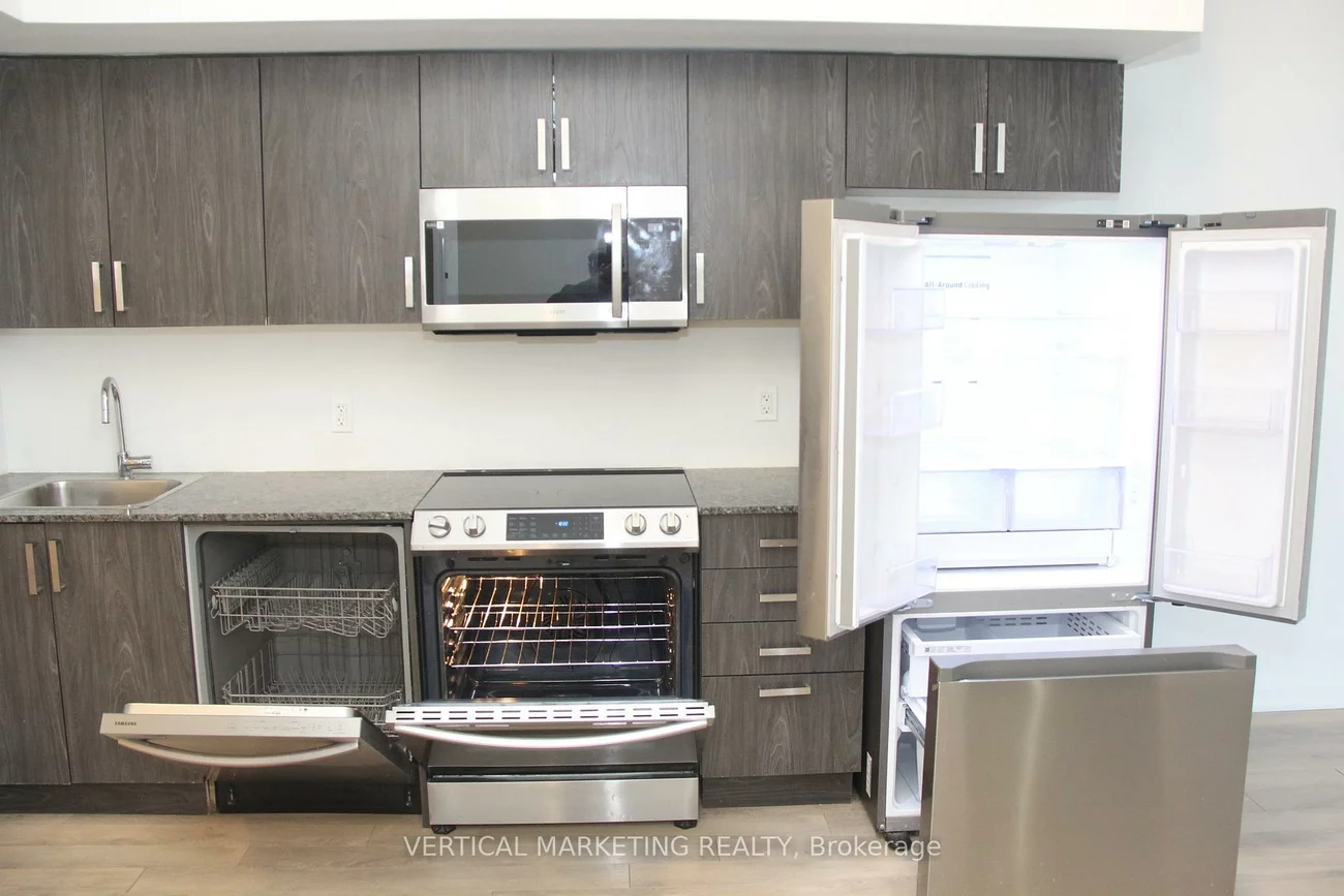 10, Meadowglen, Woburn, Toronto