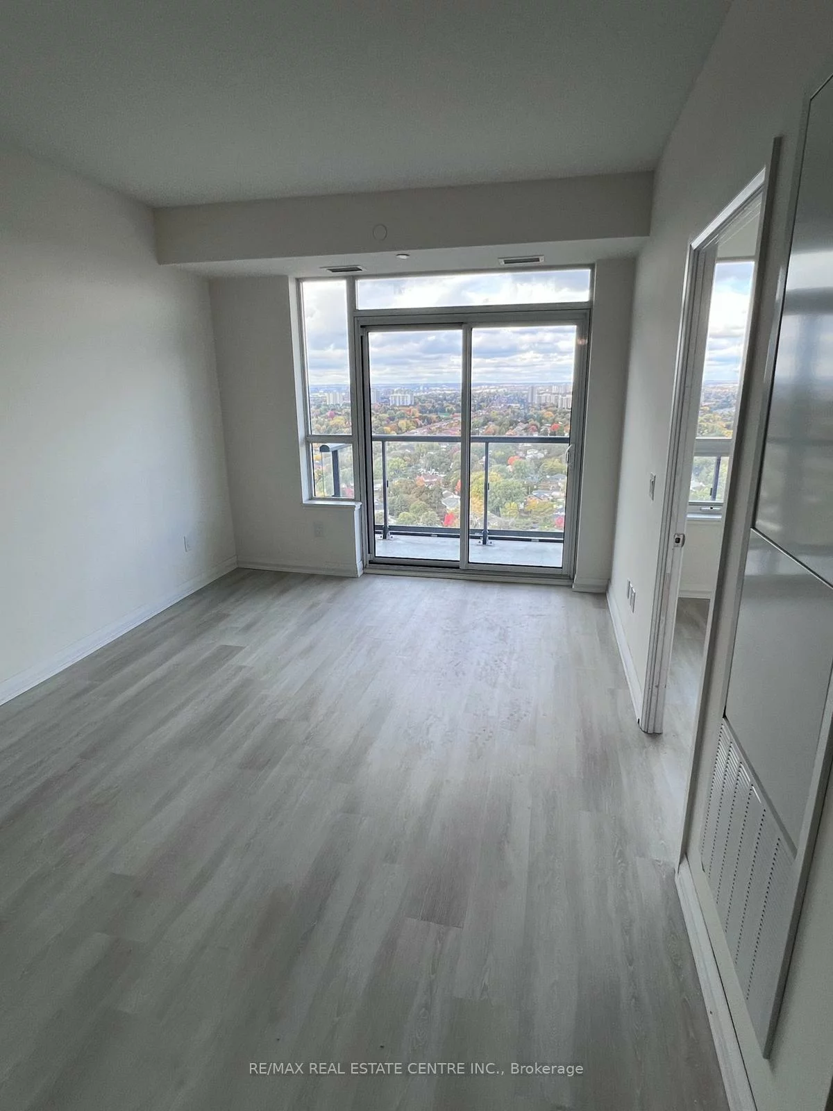 3270, Sheppard, Tam O'Shanter-Sullivan, Toronto