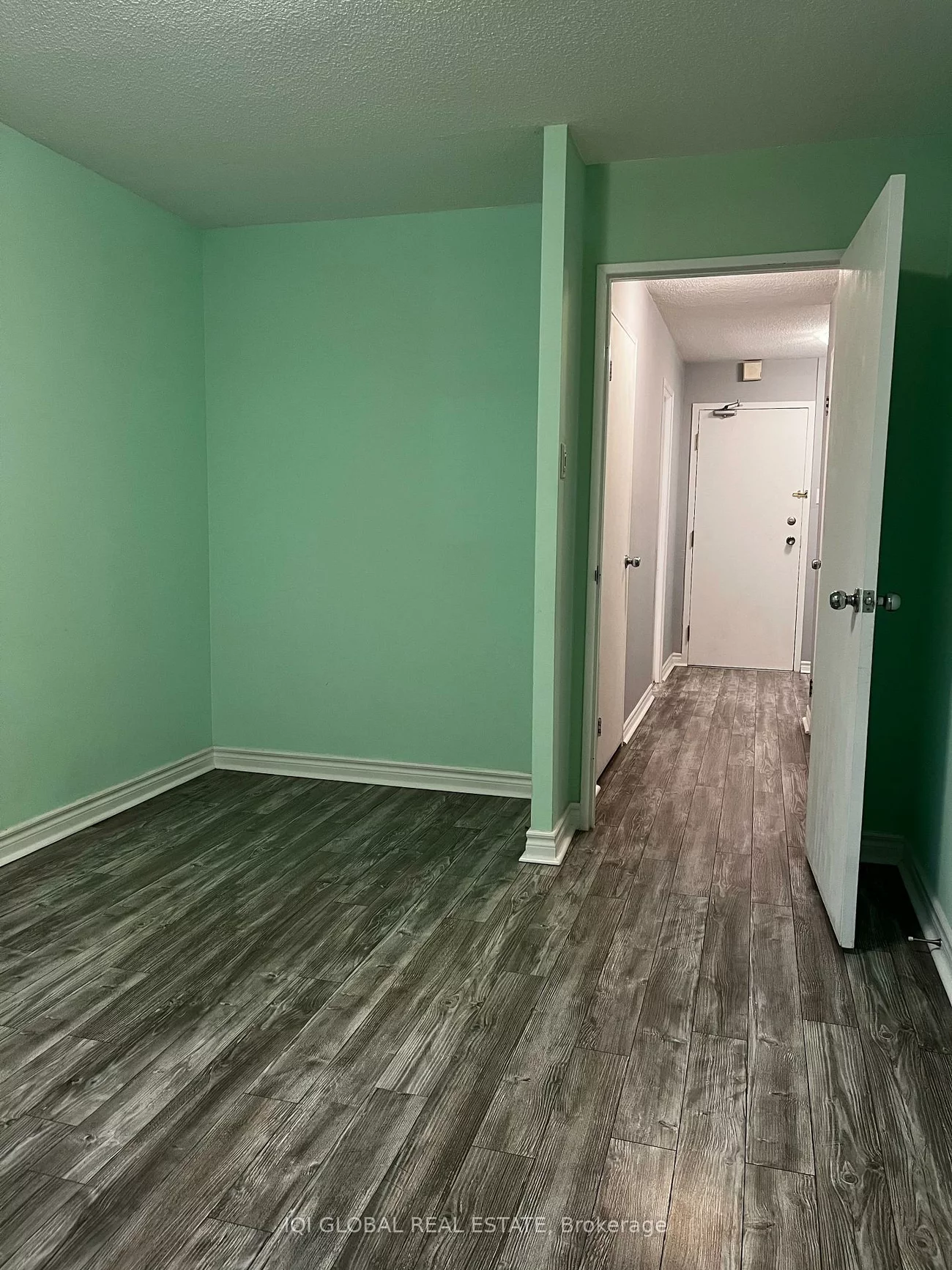 4062, Lawrence, West Hill, Toronto