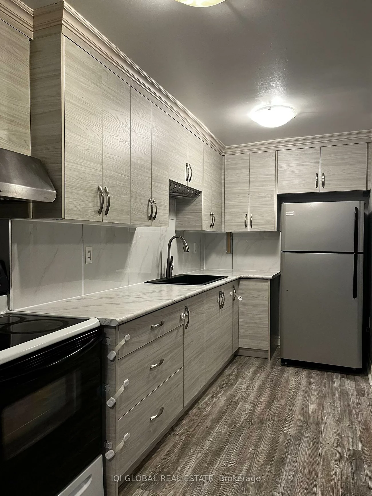 4062, Lawrence, West Hill, Toronto