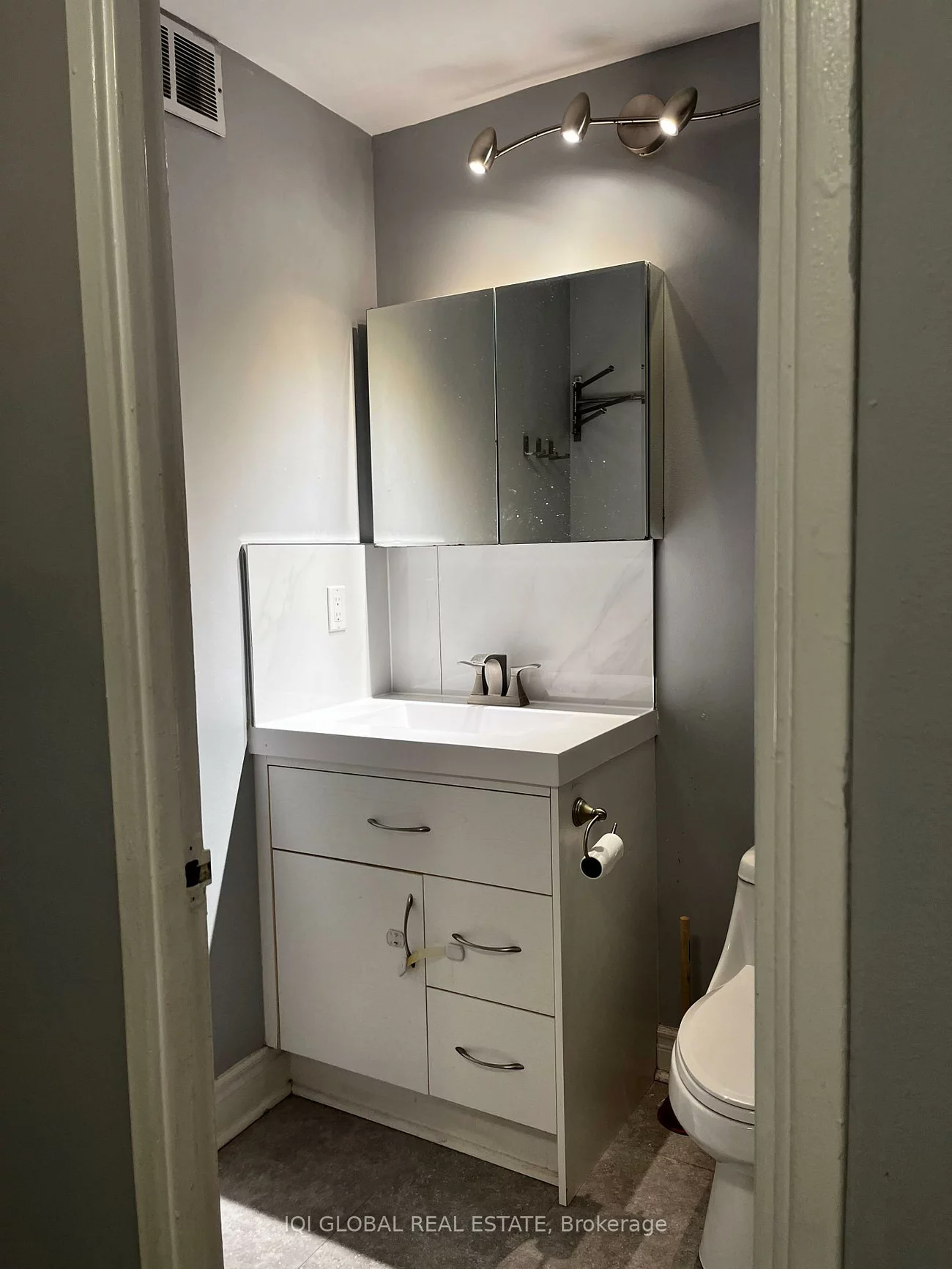 4062, Lawrence, West Hill, Toronto