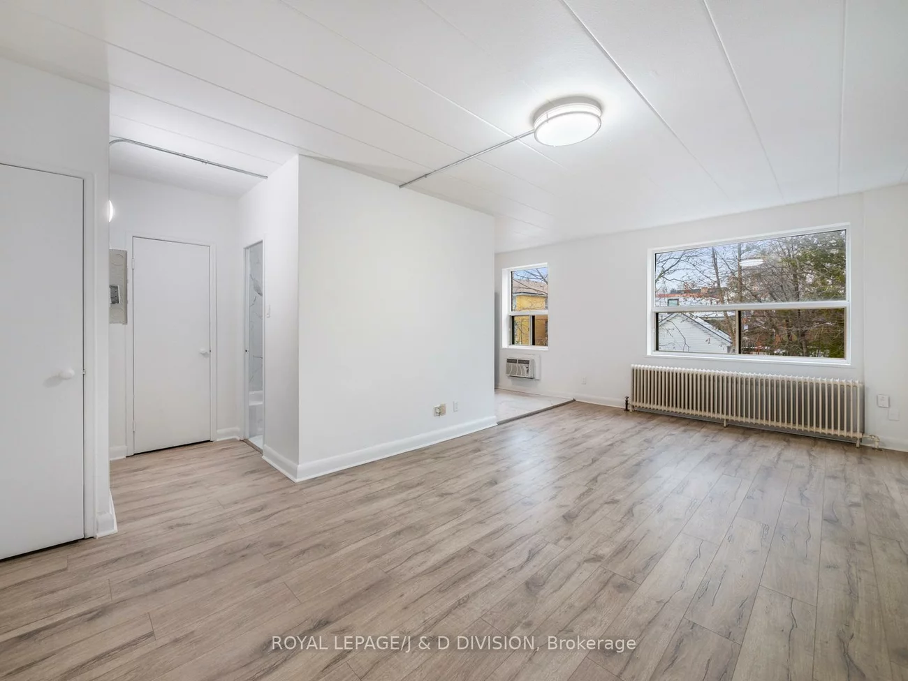 325, Sammon, Danforth Village-East York, Toronto