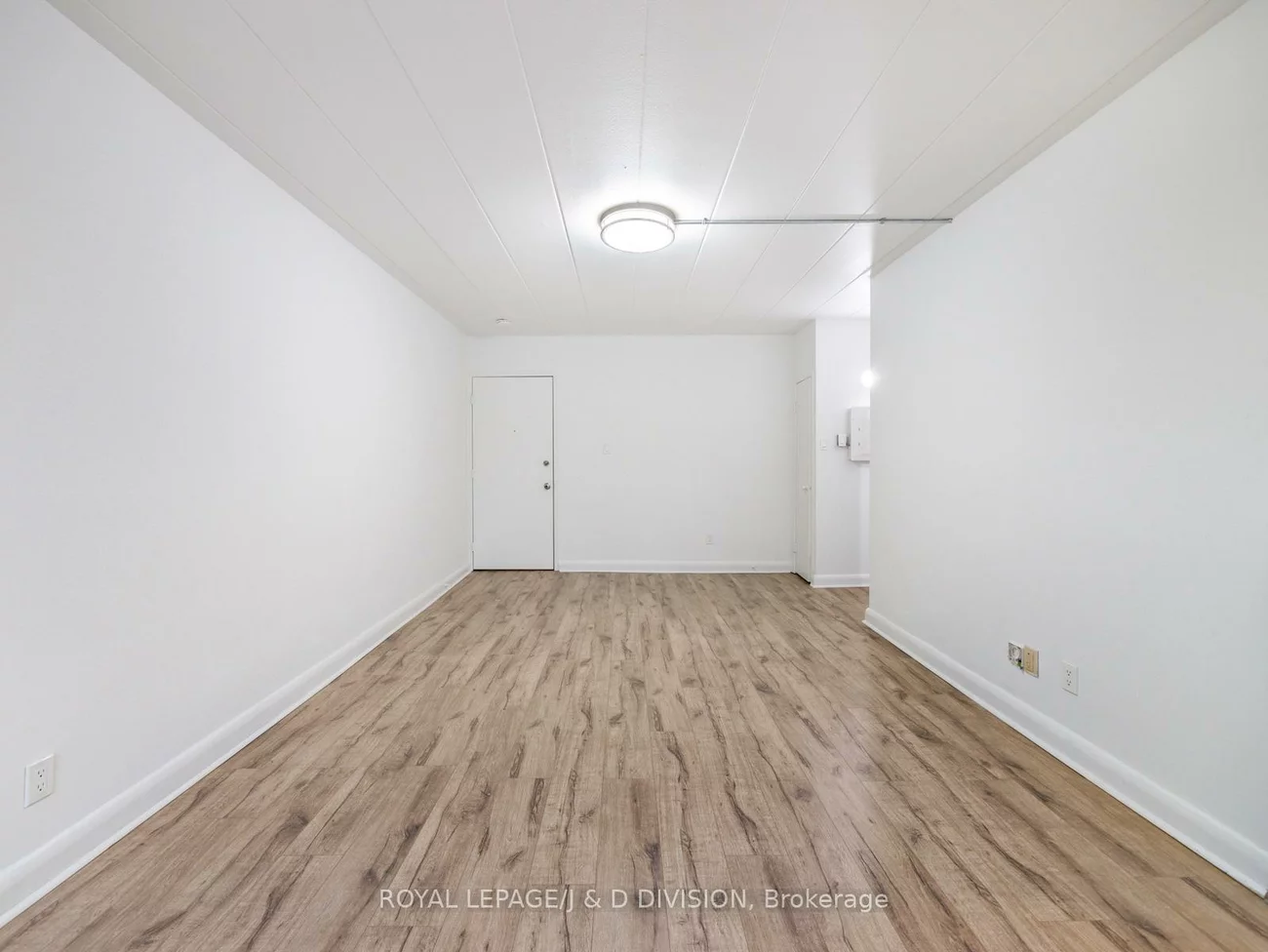 325, Sammon, Danforth Village-East York, Toronto