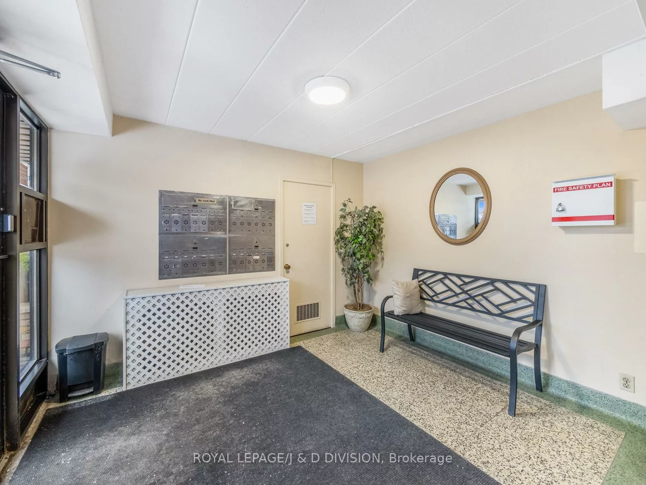 325, Sammon, Danforth Village-East York, Toronto