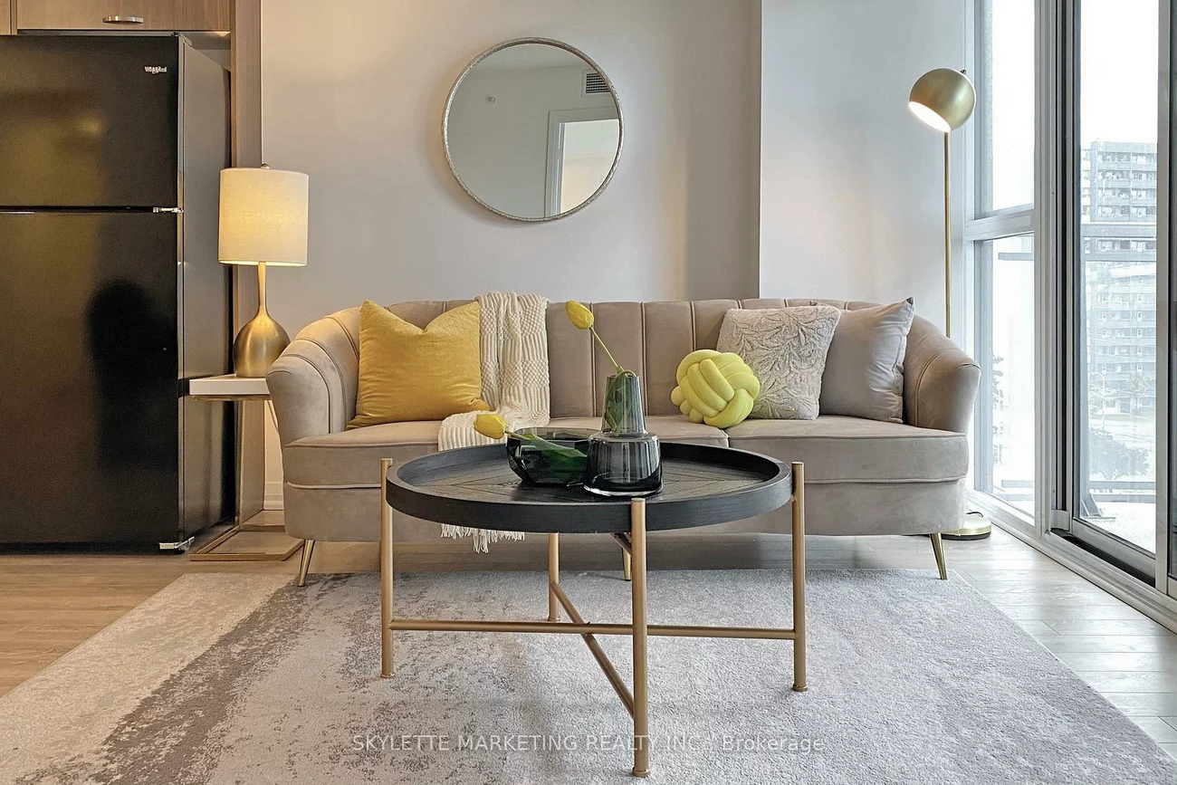 30, Meadowglen, Woburn, Toronto