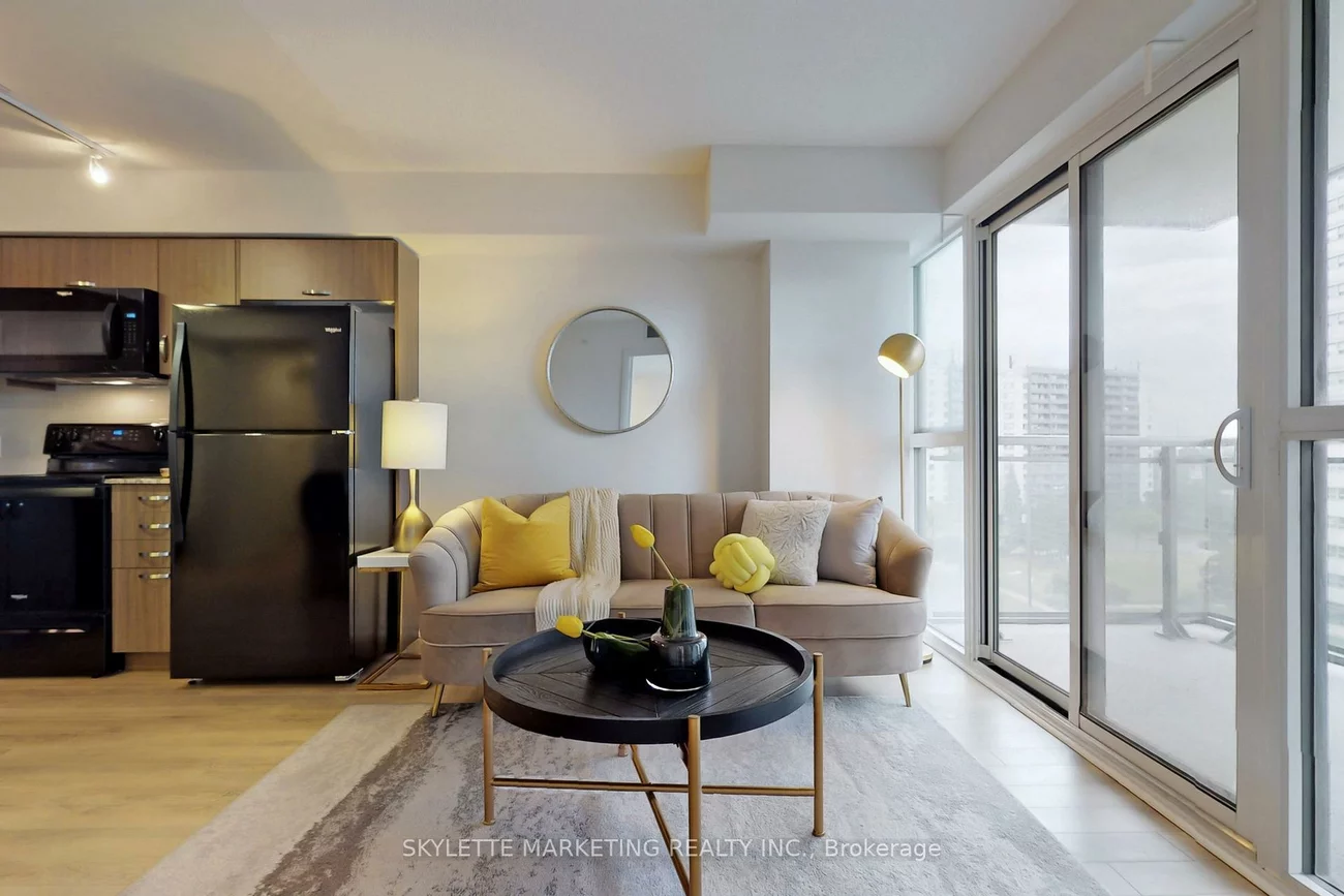 30, Meadowglen, Woburn, Toronto