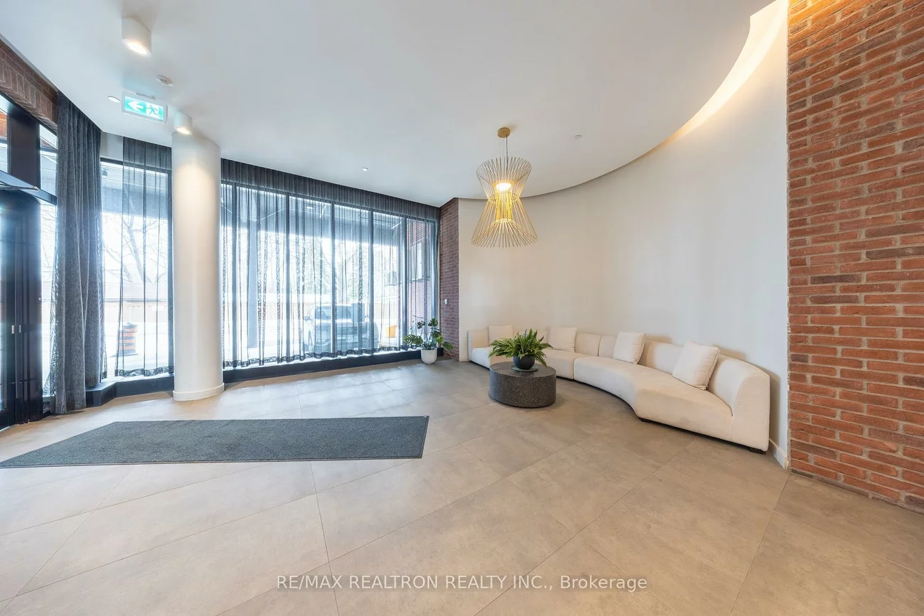 2799, Kingston, Cliffcrest, Toronto