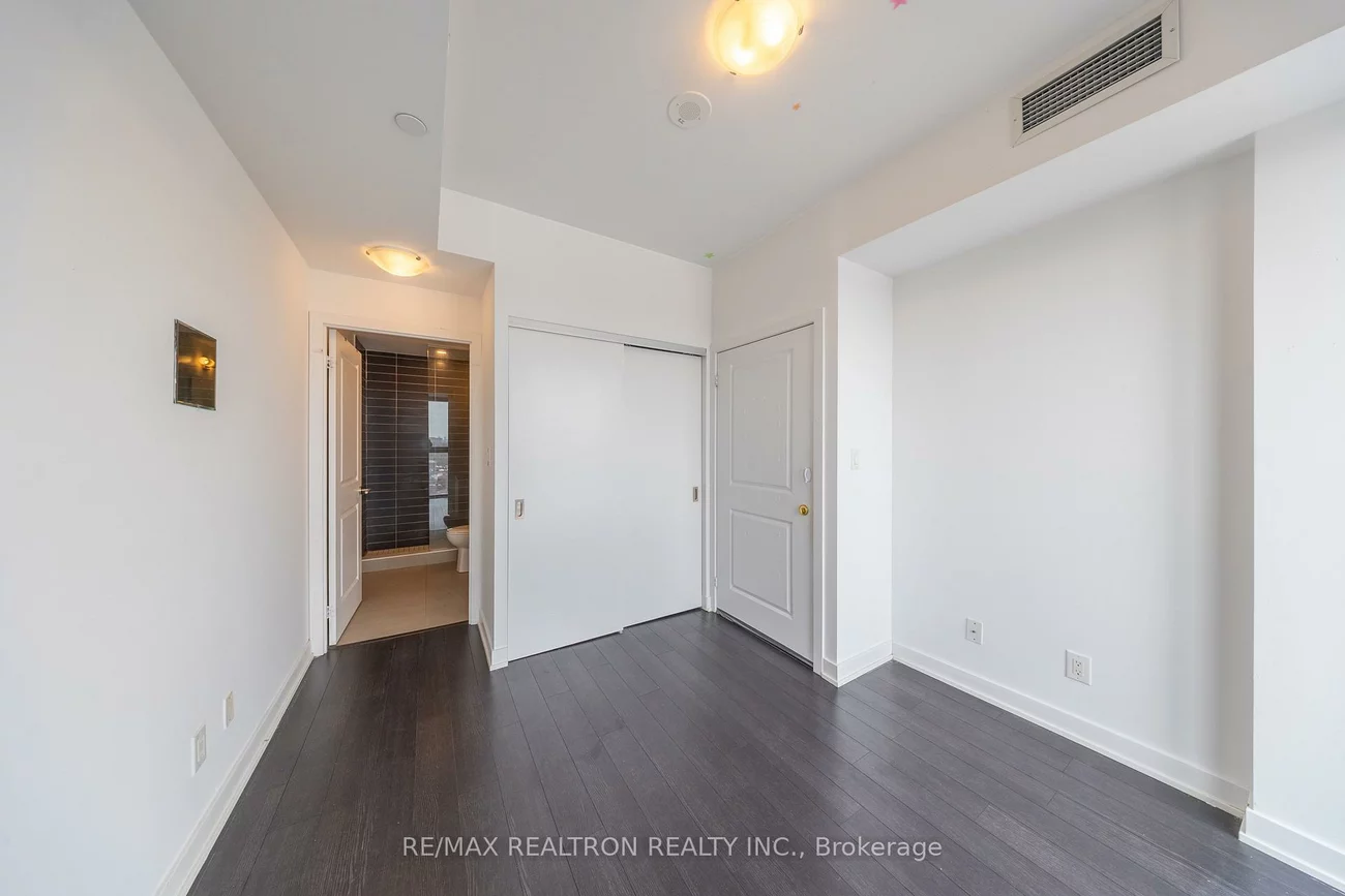 2799, Kingston, Cliffcrest, Toronto